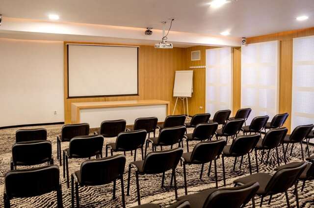 Отель Hotel River Park Клуж-Напока-31