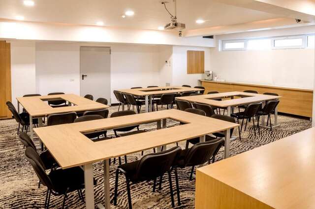 Отель Hotel River Park Клуж-Напока-34